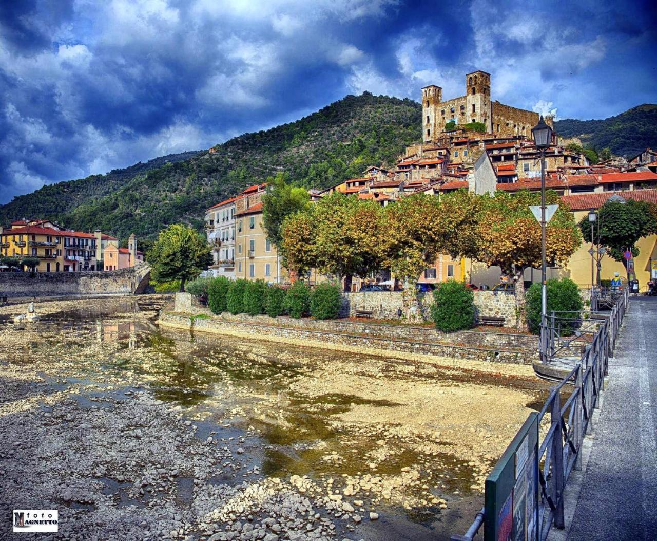 Stardust - Bedbluesky Villa Dolceacqua Exterior foto